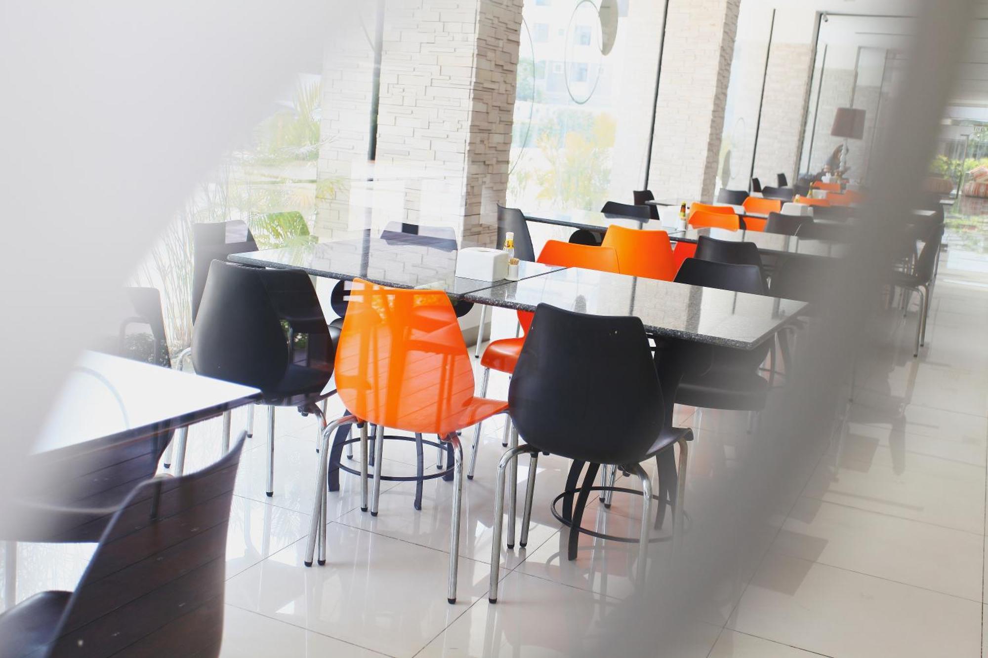 Hotel Leenova Bangkok