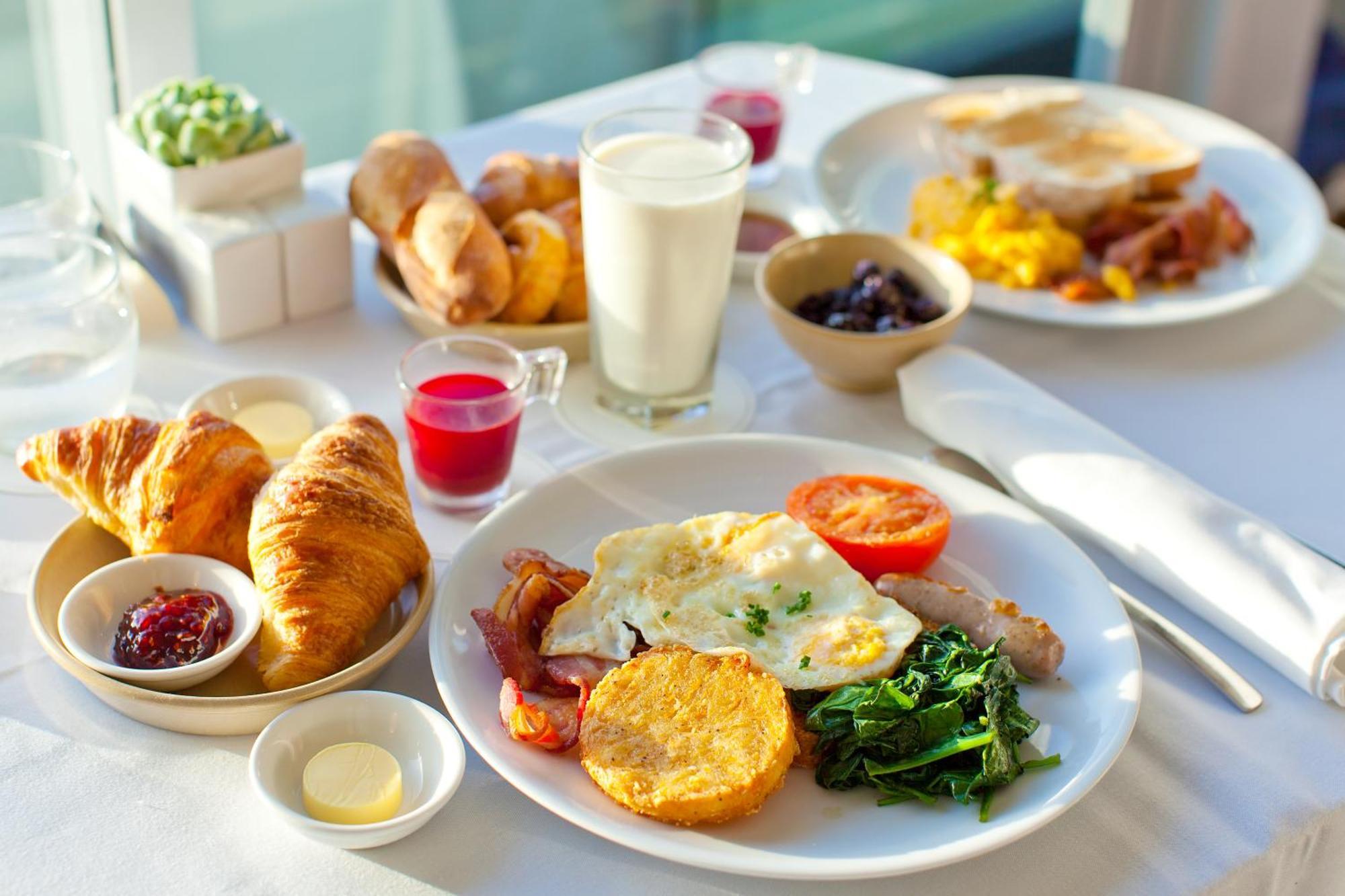 Doubletree By Hilton Sukhumvit Hotel Bangkok