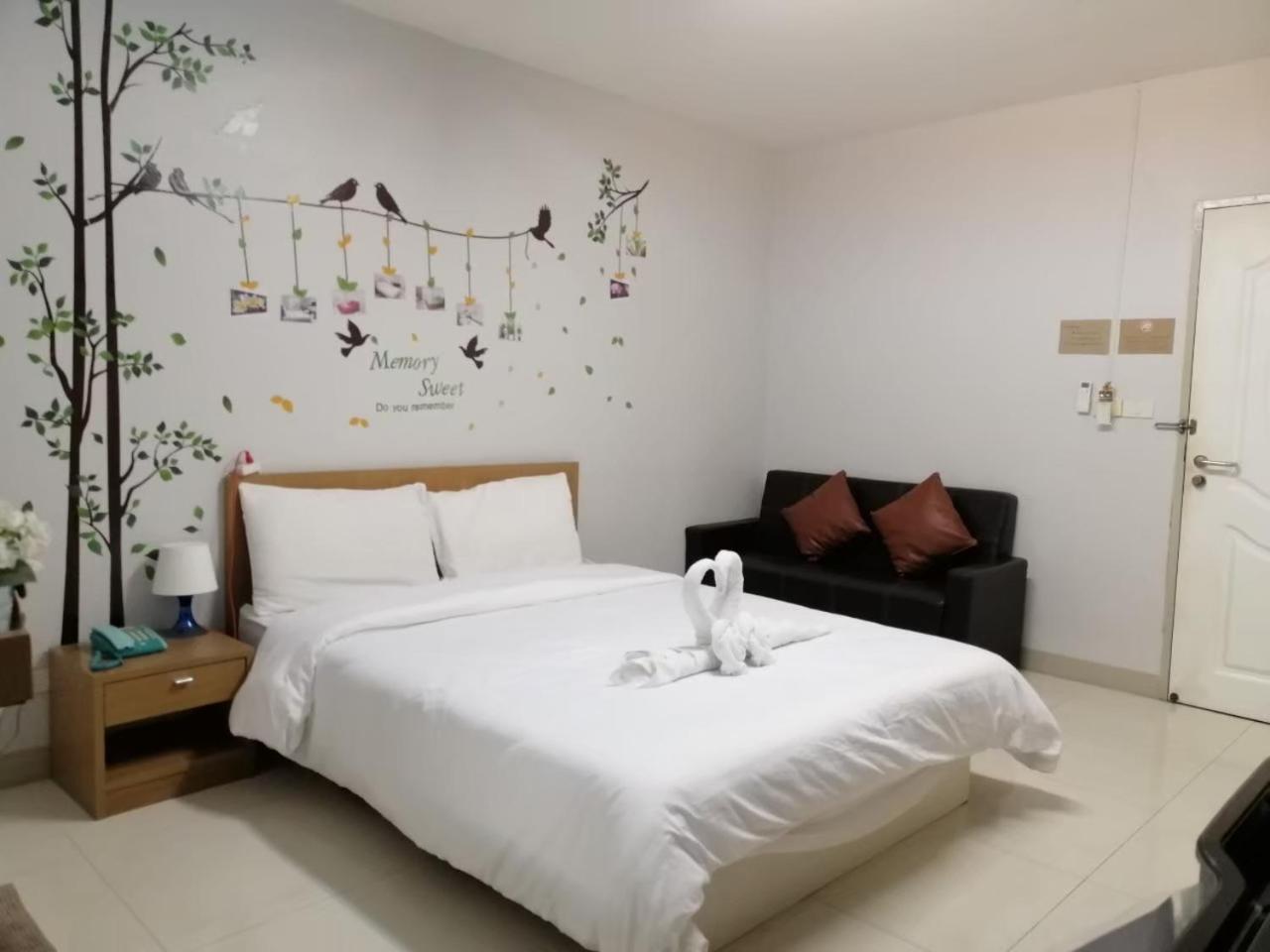 Ruamsab Apartment1 *