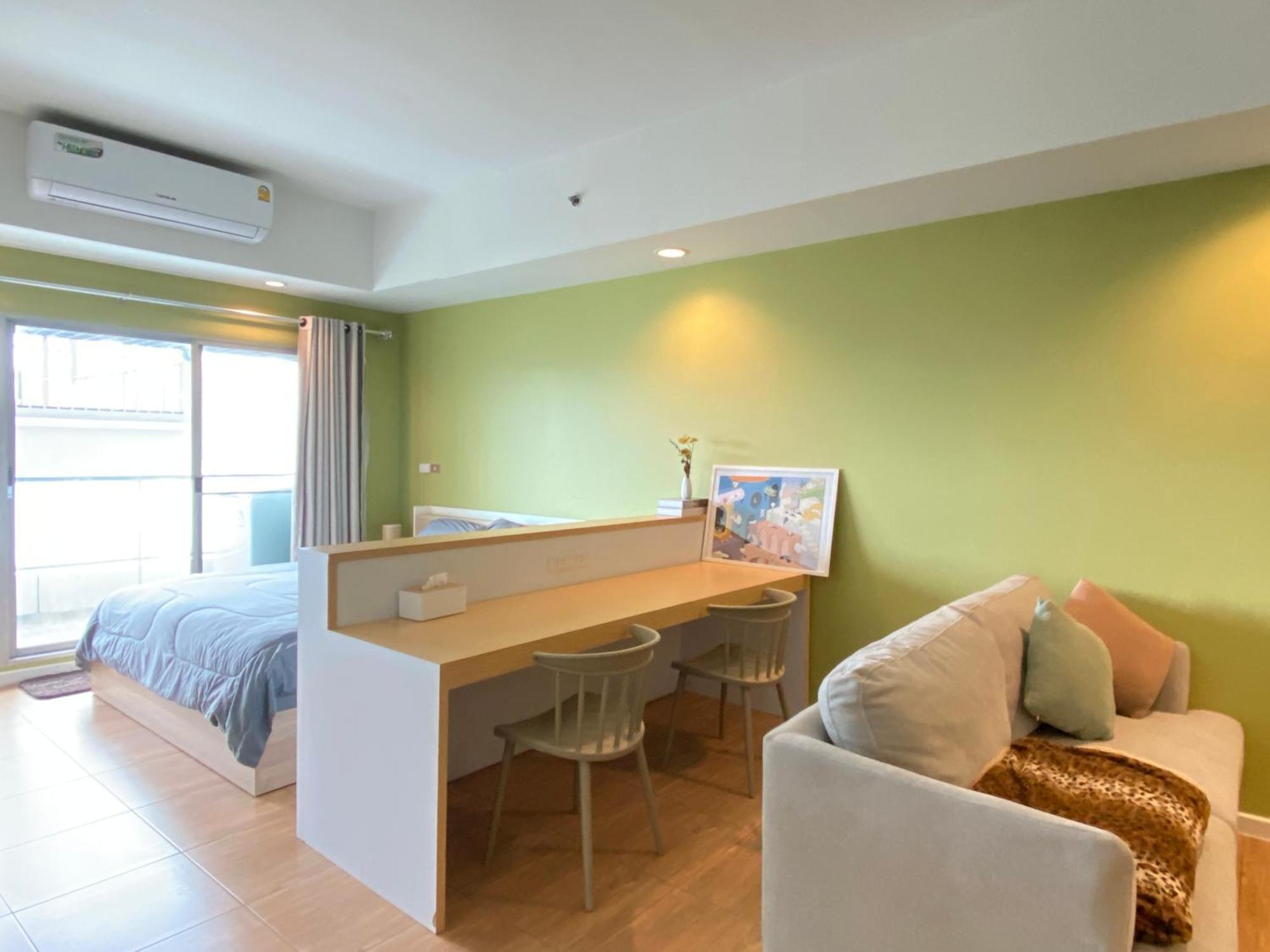 Baan Nonzee Kingsize Bed Big In Sathorn Bangkok
