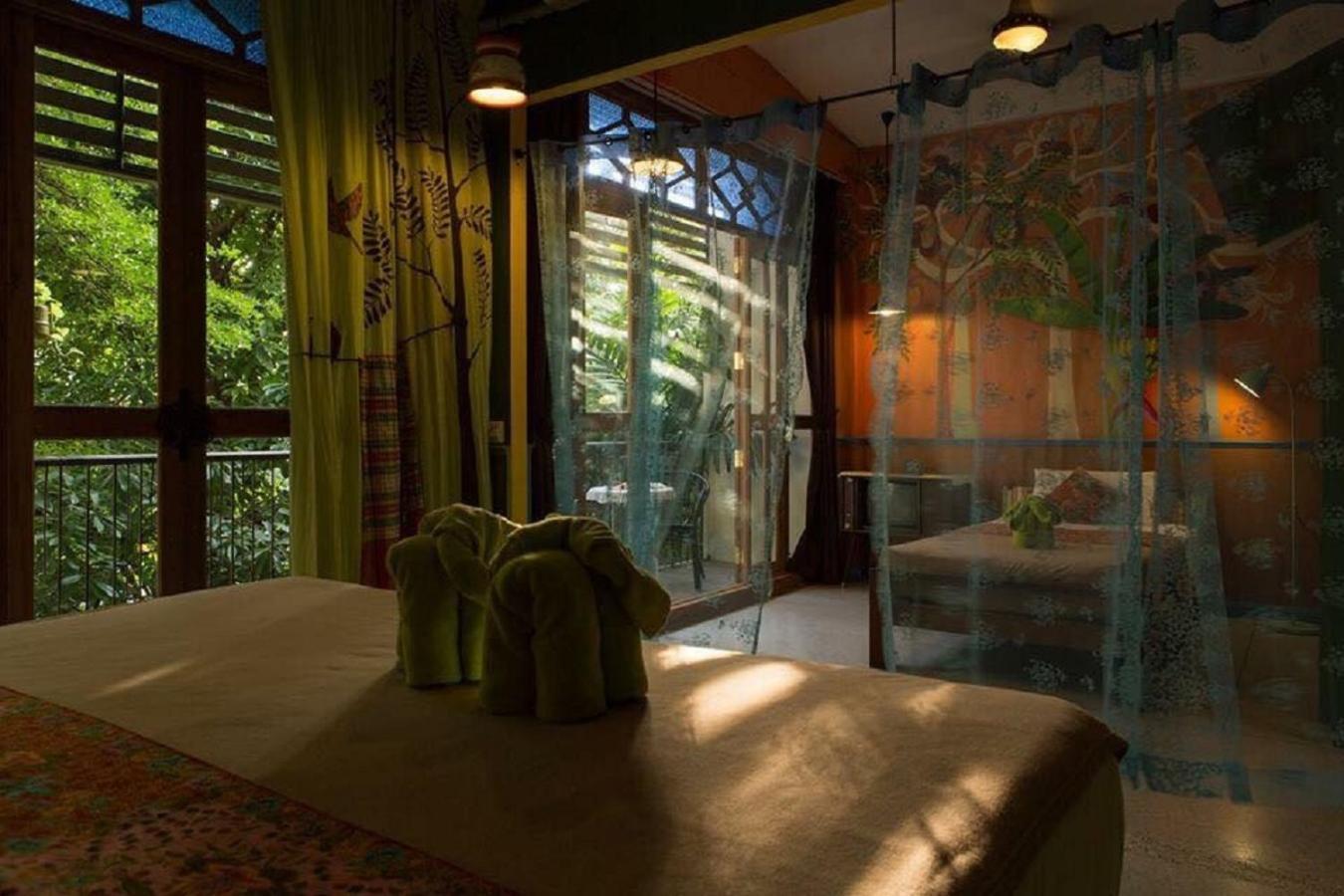 Phranakorn-nornlen Guest house