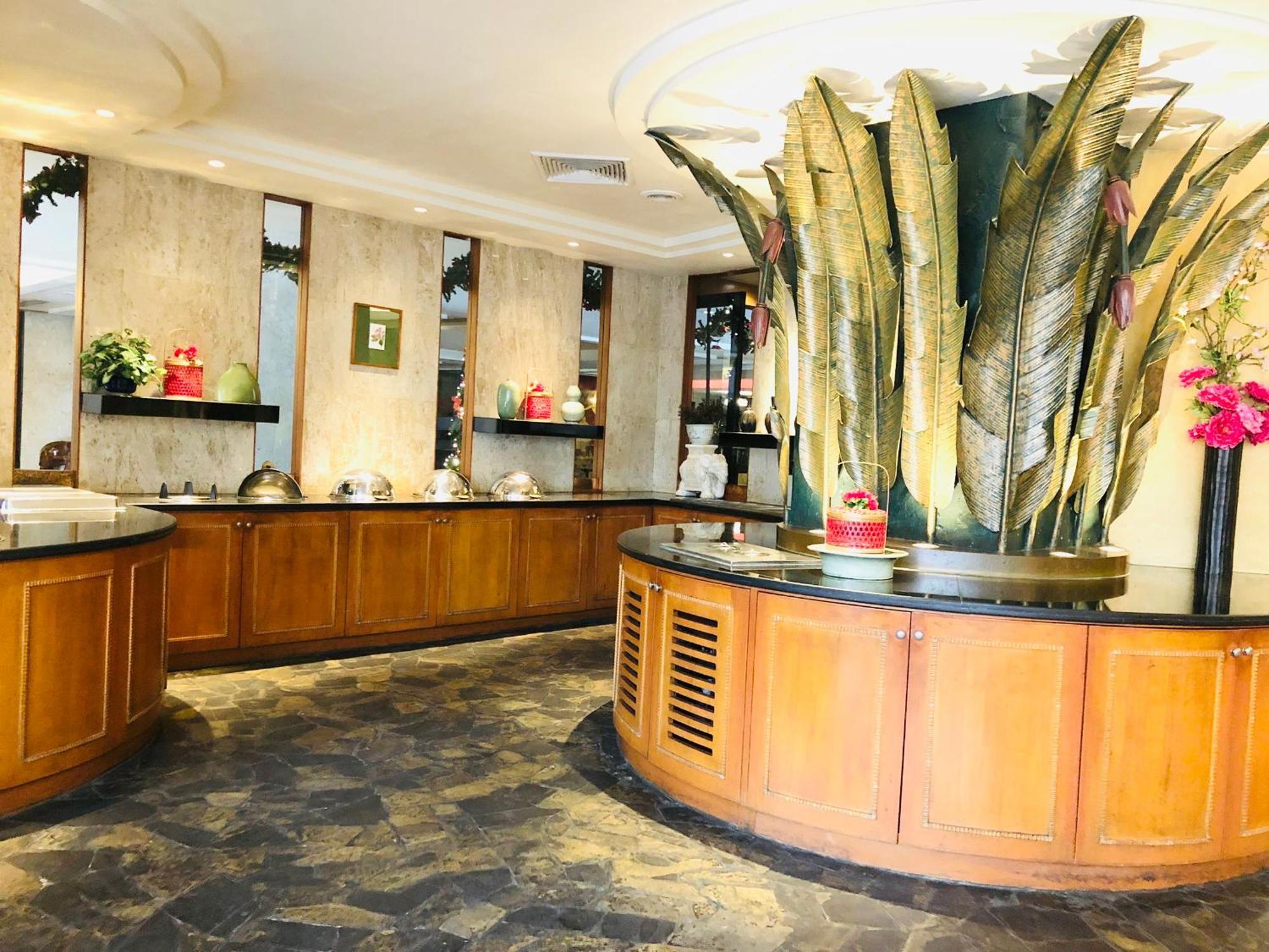 Indra Regent Hotel