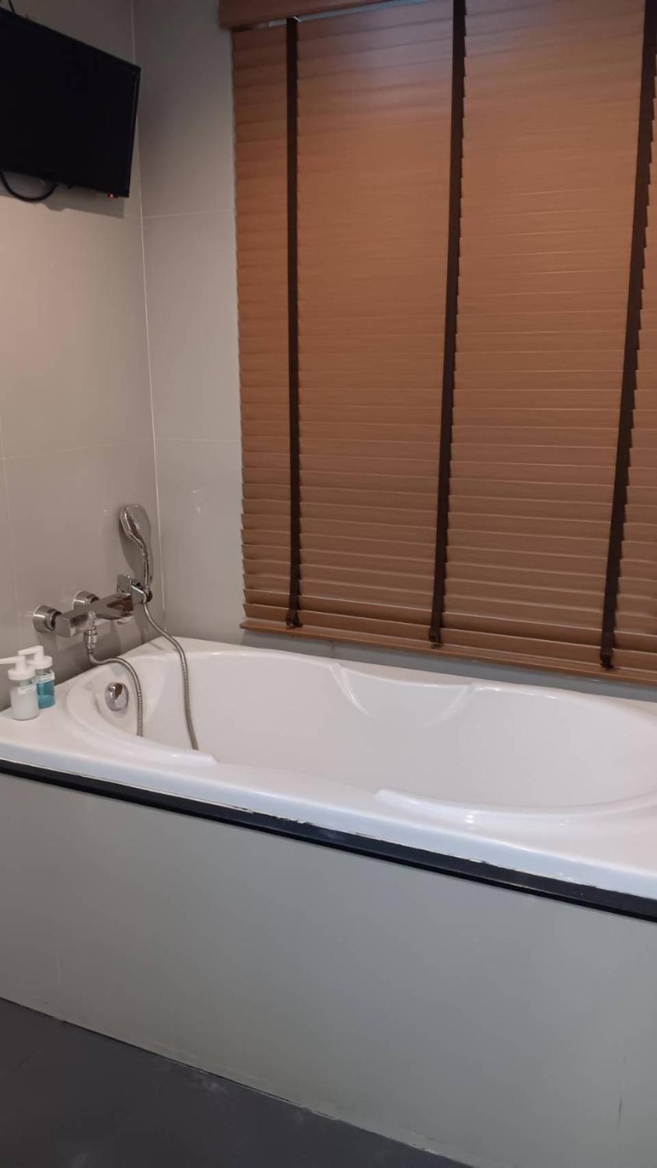 J Thonglor 8 Apartment *