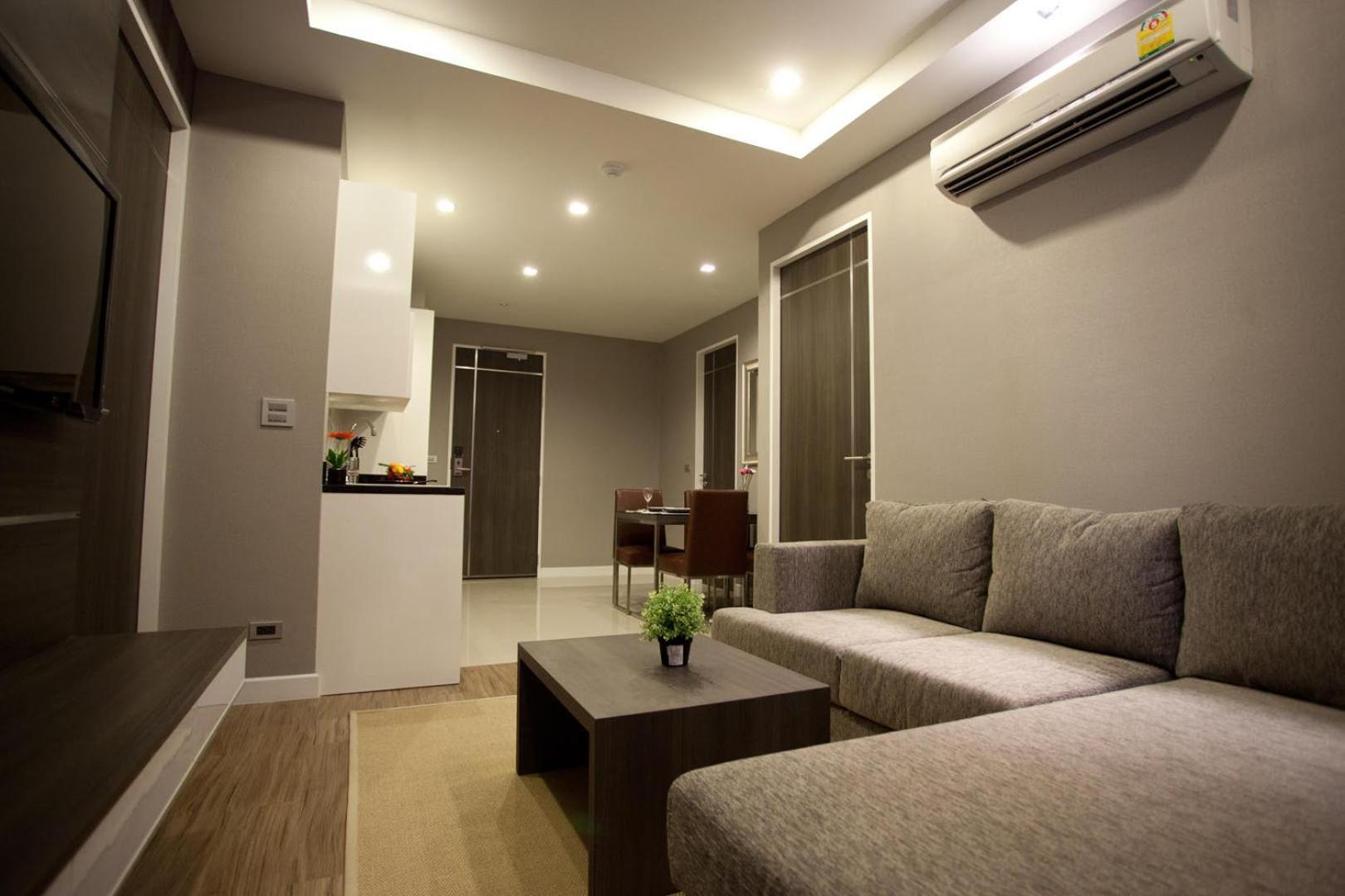 J Thonglor 8 Apartment