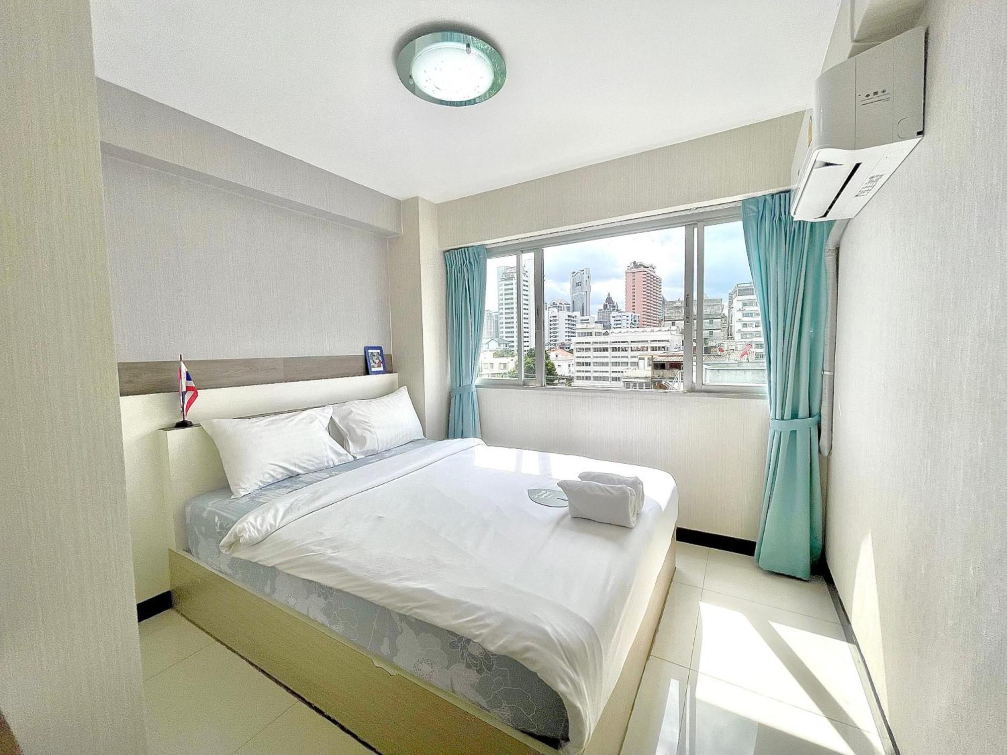 Baan Sabai Rama Iv Apartment