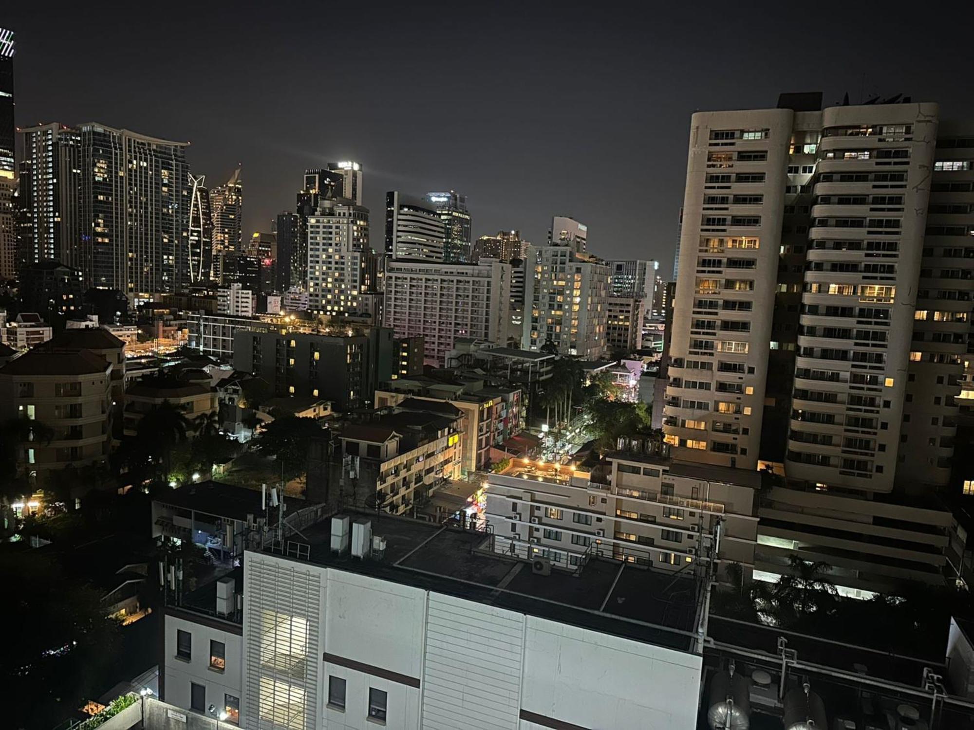 Omni Tower Nana - Serviced On Sukhumvit Soi 4 Hotel 3*