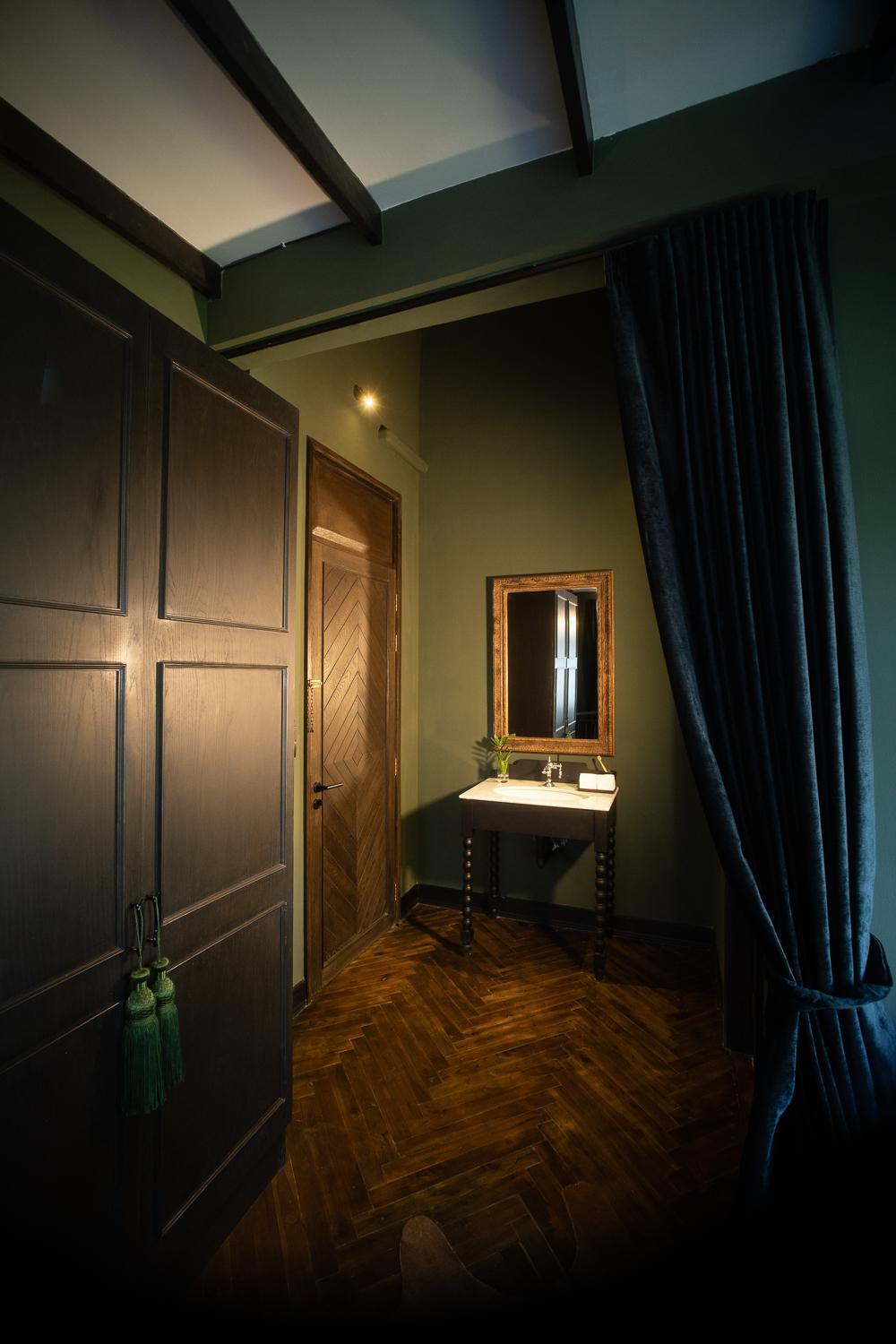 Baan Tuk Din 4* Bangkok