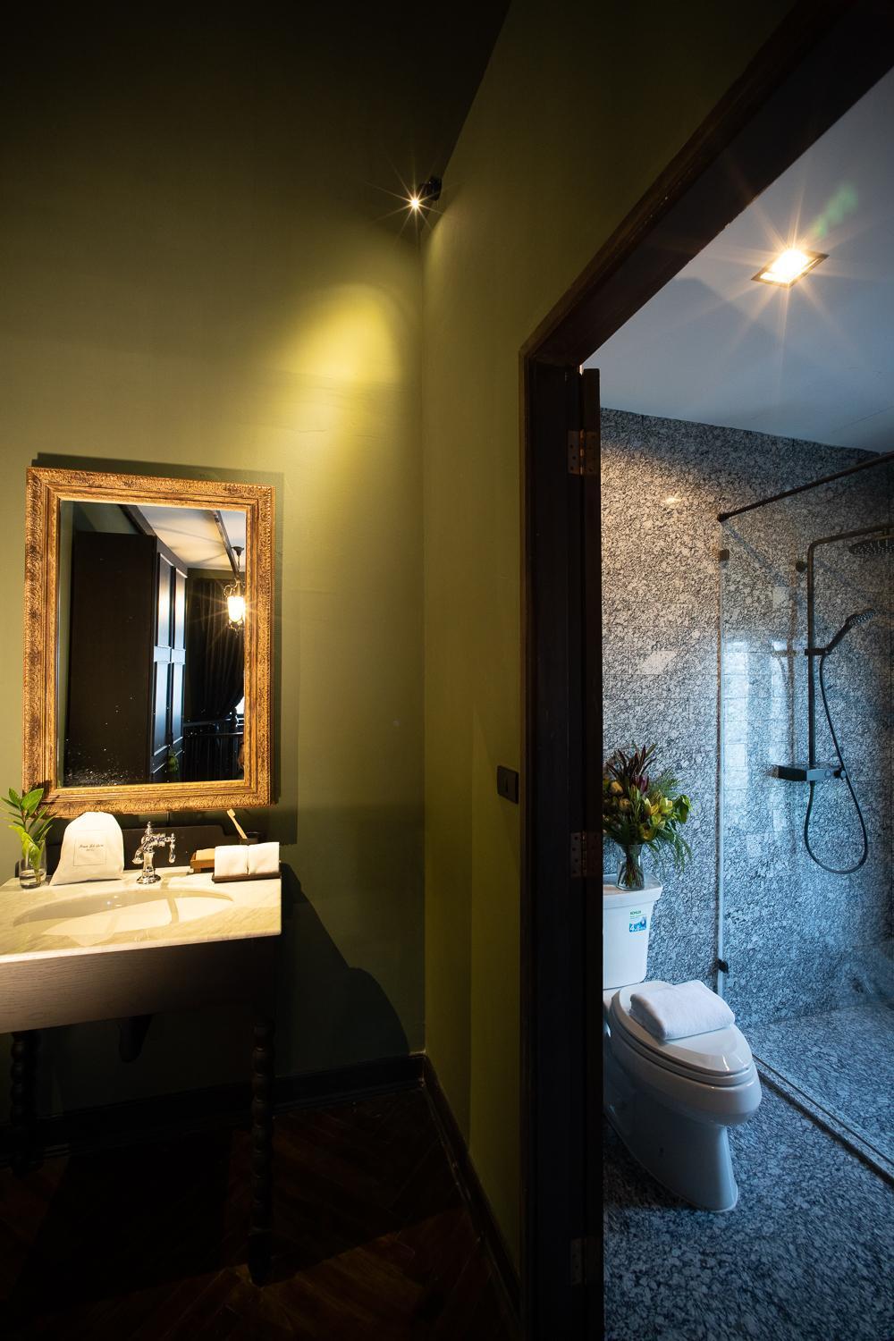 Baan Tuk Din Hotel 4*