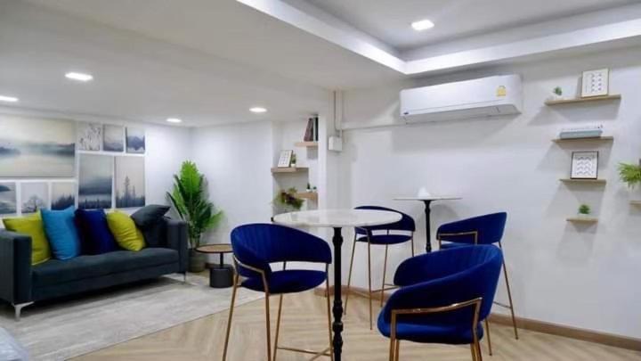 88 Living Aparthotel 3*