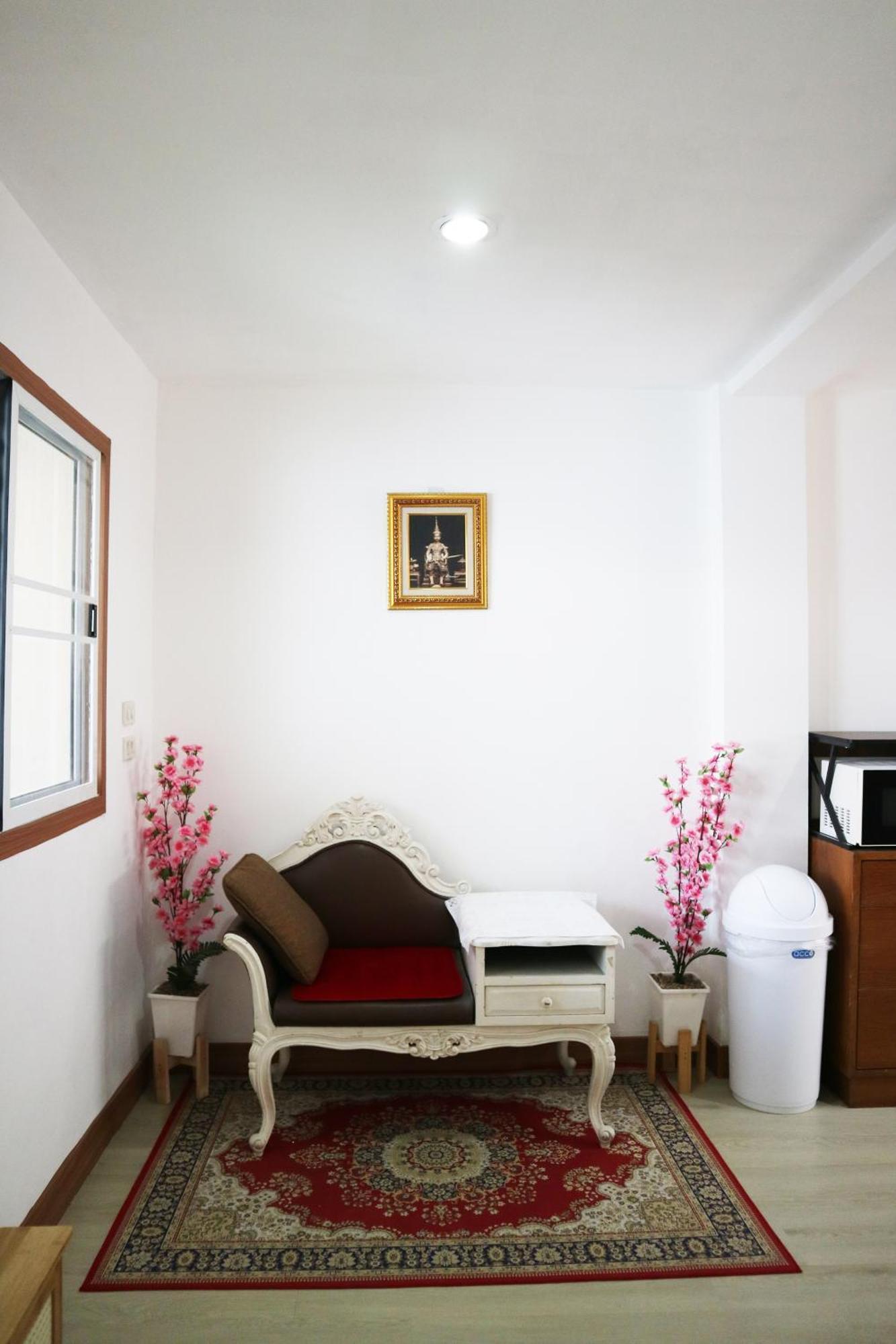 Holiday home Happyhouse Laksi Station