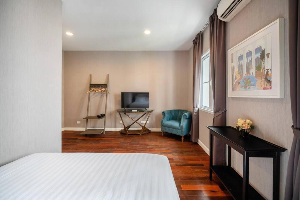 Miq_home403/asok Bts/resort Pool/9pax/1000mbwifi Villa