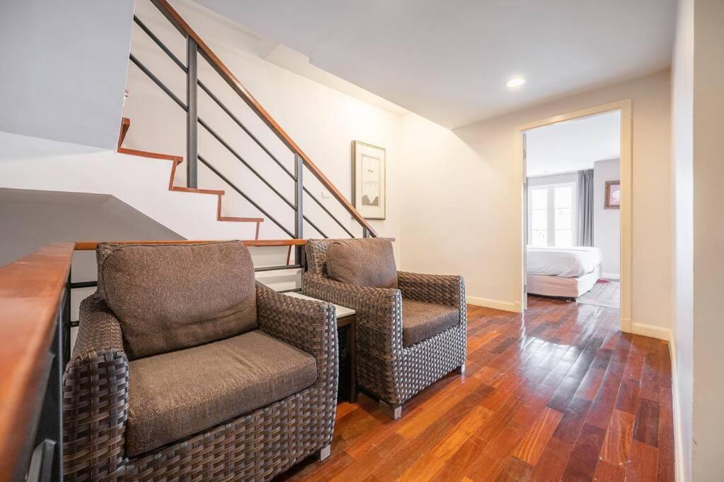Miq_home403/asok Bts/resort Pool/9pax/1000mbwifi Bangkok