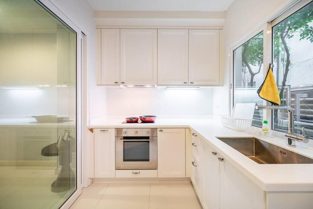 Miq_home403/asok Bts/resort Pool/9pax/1000mbwifi *
