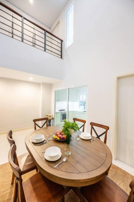 Villa Miq_home403/asok Bts/resort Pool/9pax/1000mbwifi