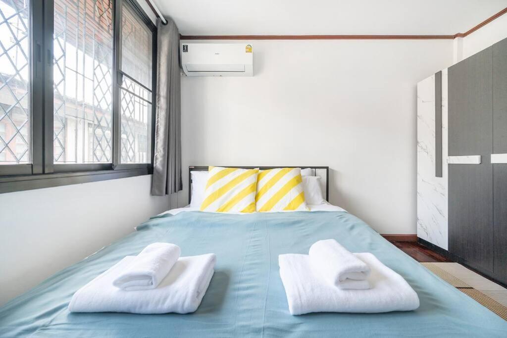 Miq Hk16 - 3br Huai Khwang Mrt With Pool Table Near Jodd Fair Villa
