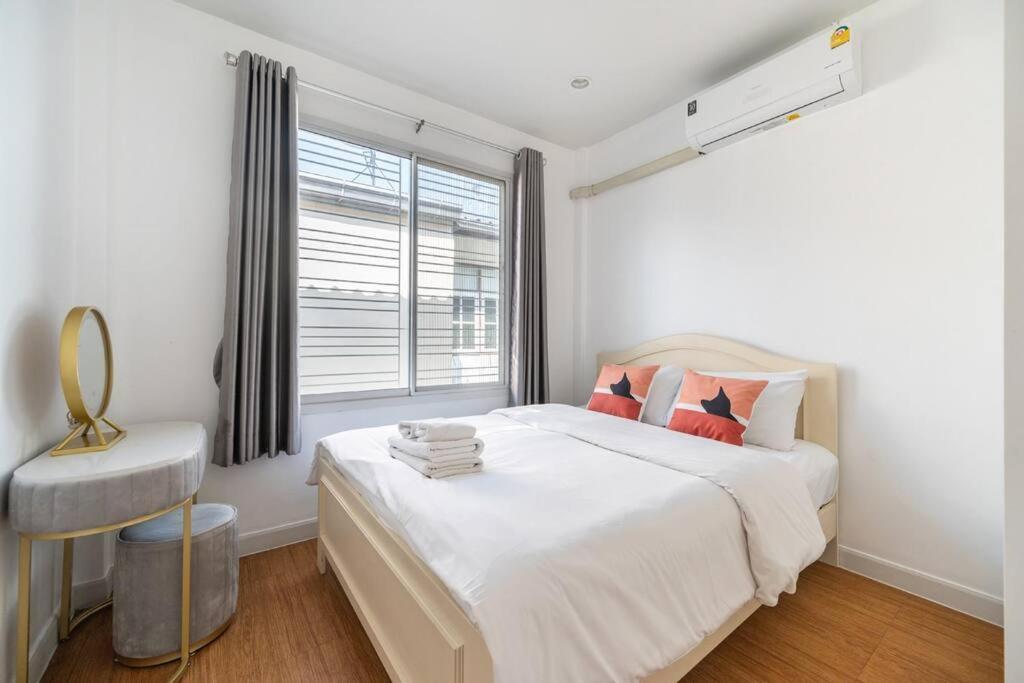 Miq 142 Huai Khwang_new4br/jodd Fair *