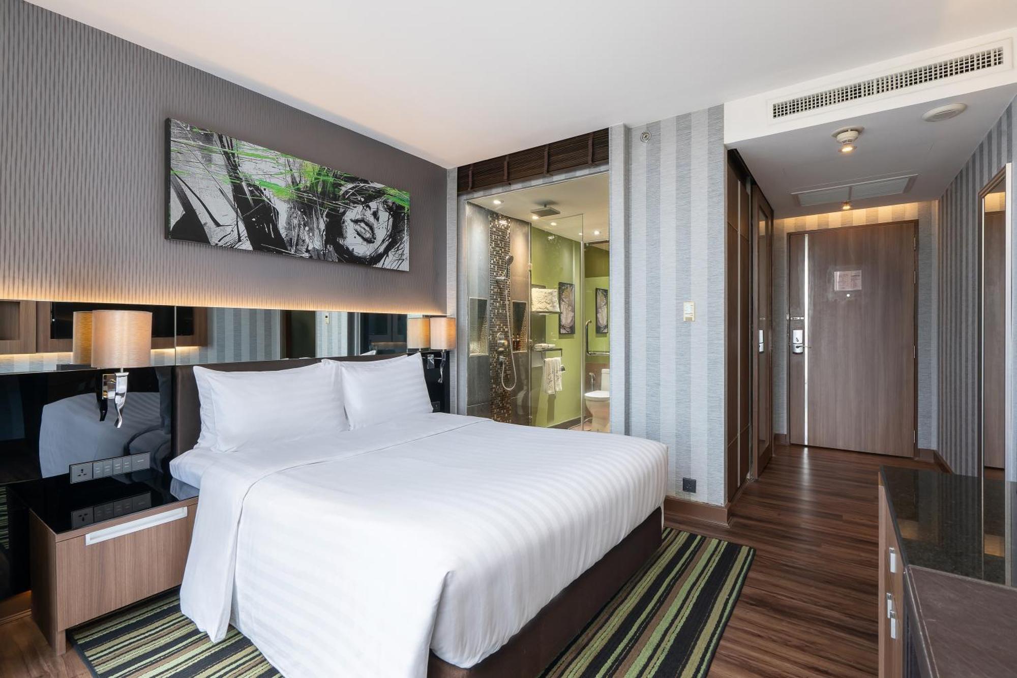 The Continent Sukhumvit - Asok Bts 5* Bangkok
