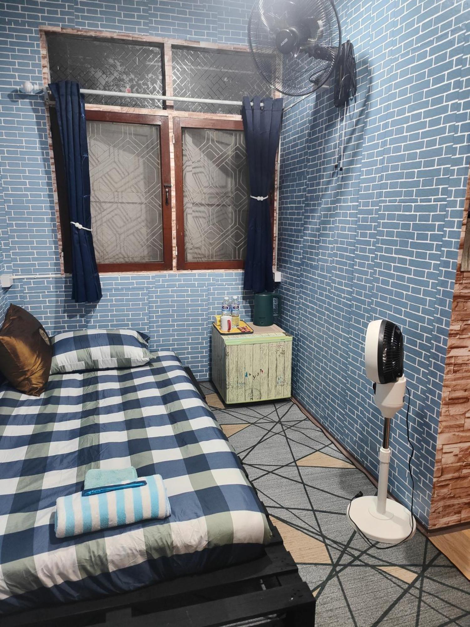 108 Olan Place Quiet With Free Wi-fi * Bangkok