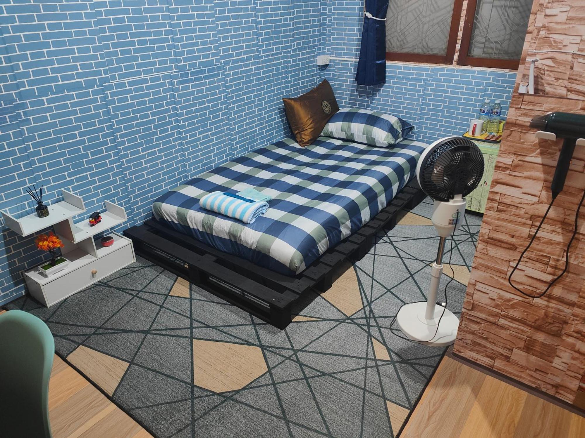 Apartment 108 Olan Place Quiet With Free Wi-fi *
