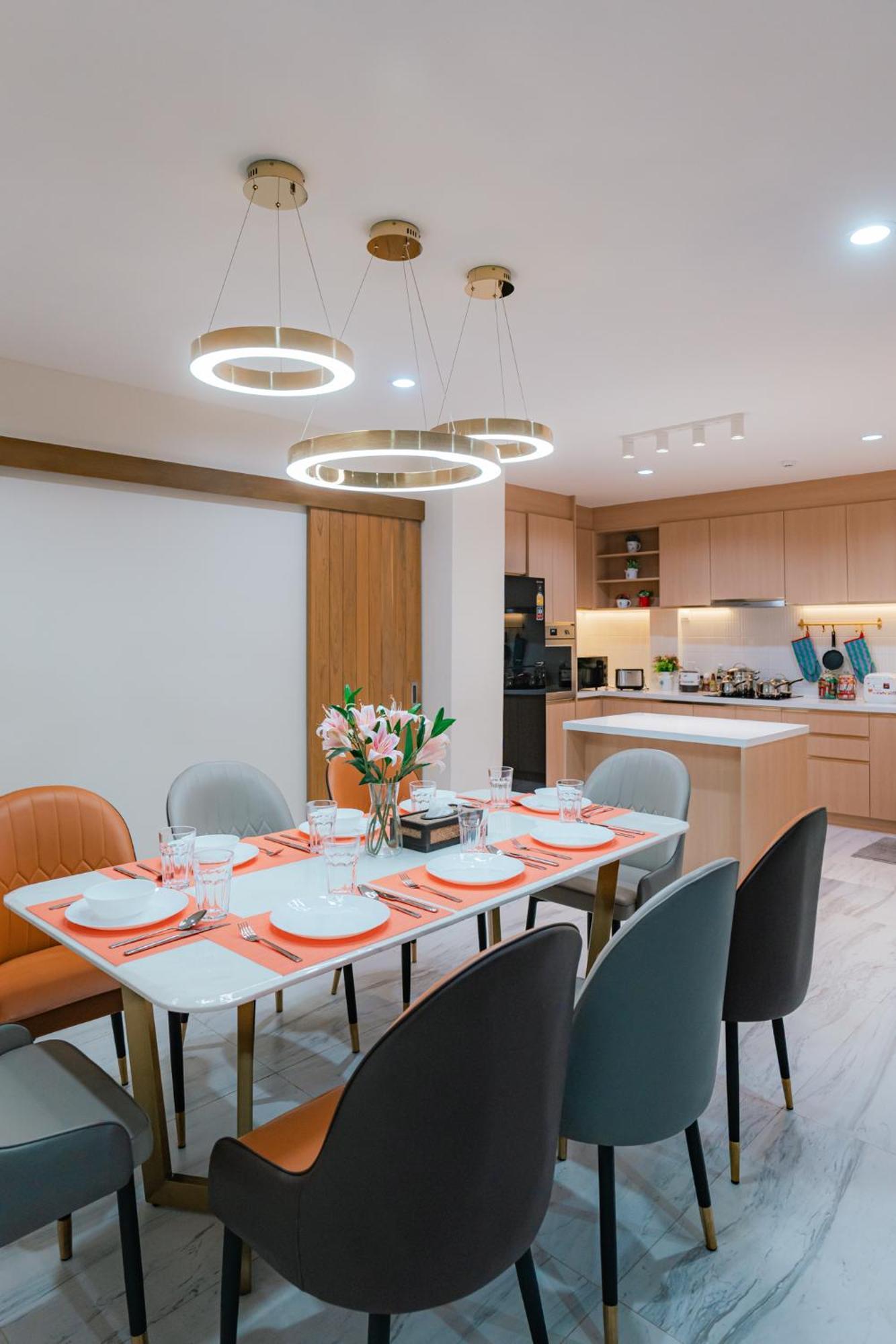 Modern - 6beds, Center, Phrom Phong Bts, Em District, Terminal 21 Bangkok