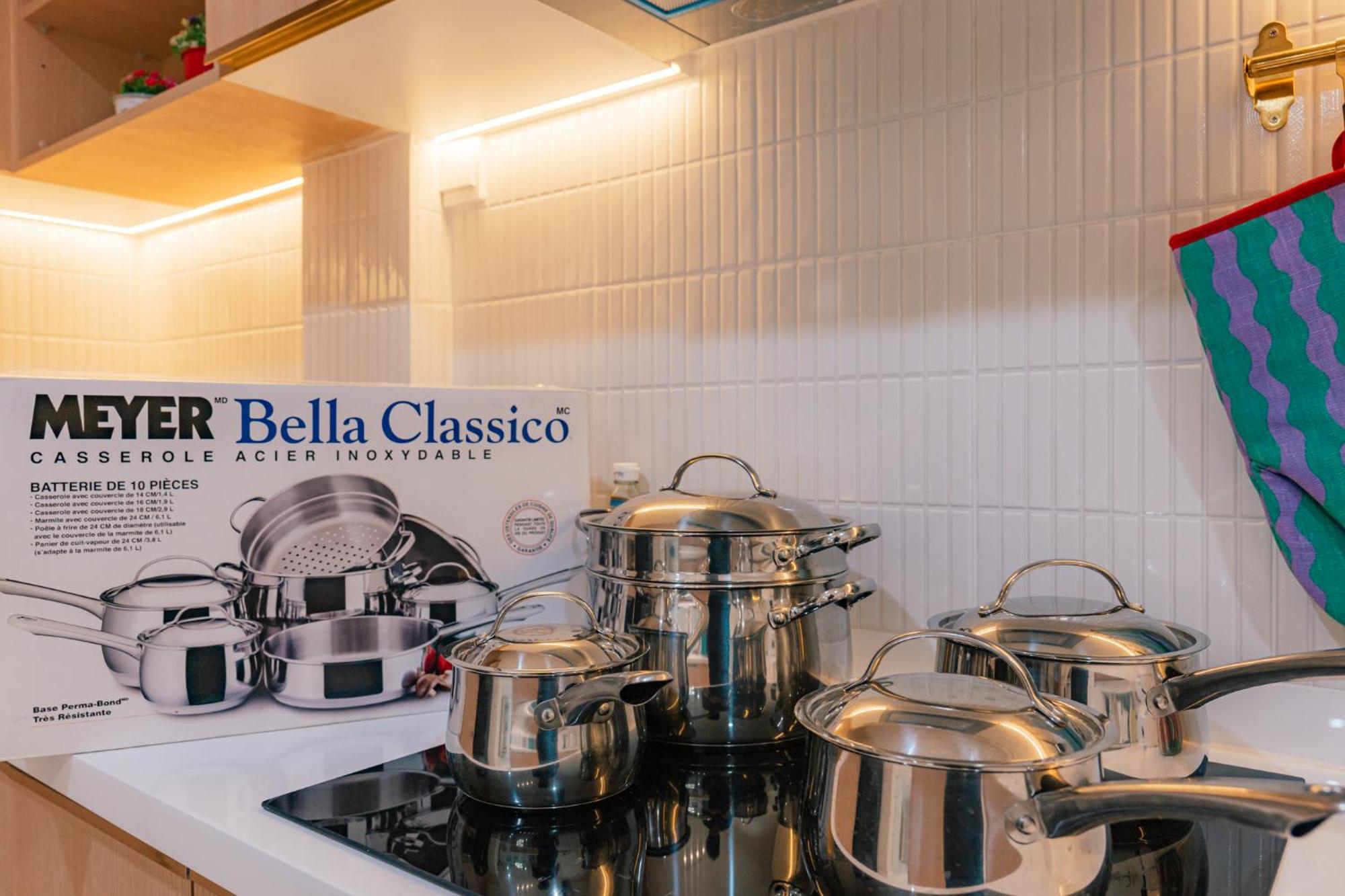 Villa Modern - 6beds, Center, Phrom Phong Bts, Em District, Terminal 21 Bangkok
