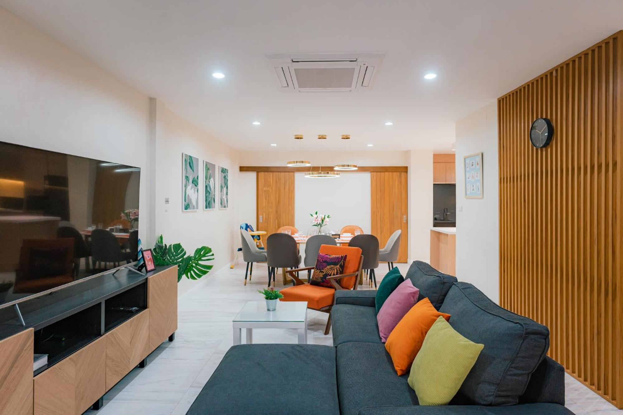 Modern - 6beds, Center, Phrom Phong Bts, Em District, Terminal 21 *