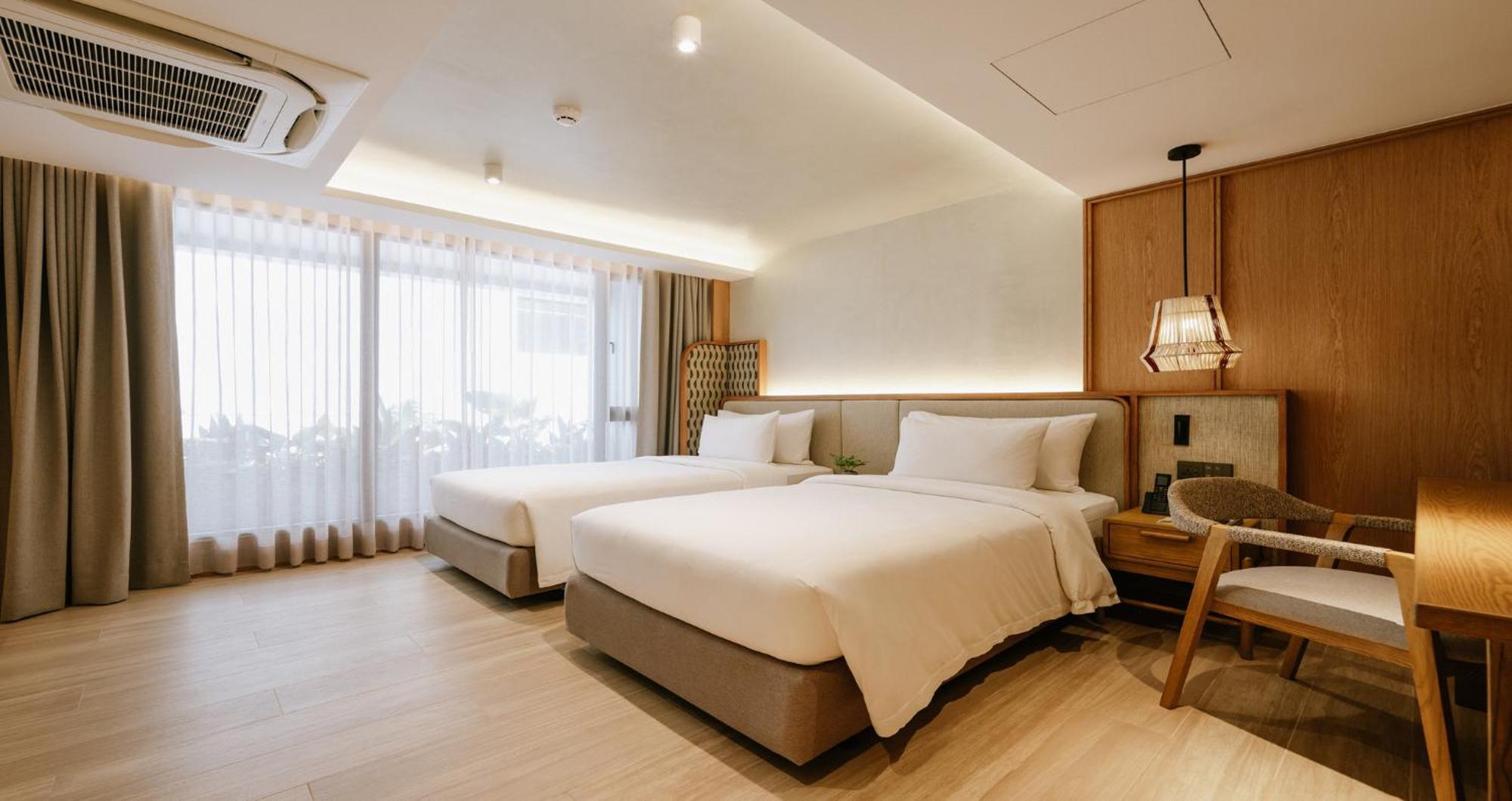 Hotel Ad Lib 4*