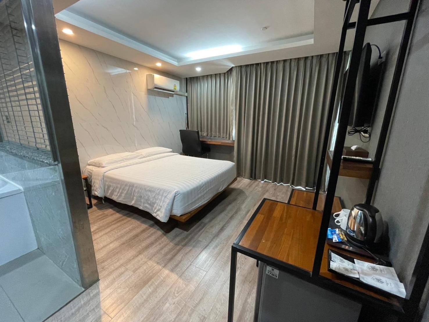Link Bangkok
