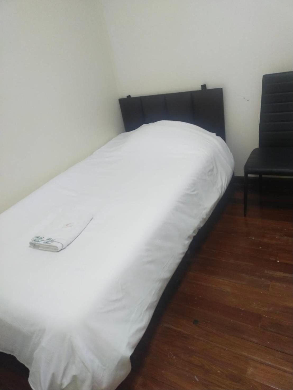 Orchid House Inn *