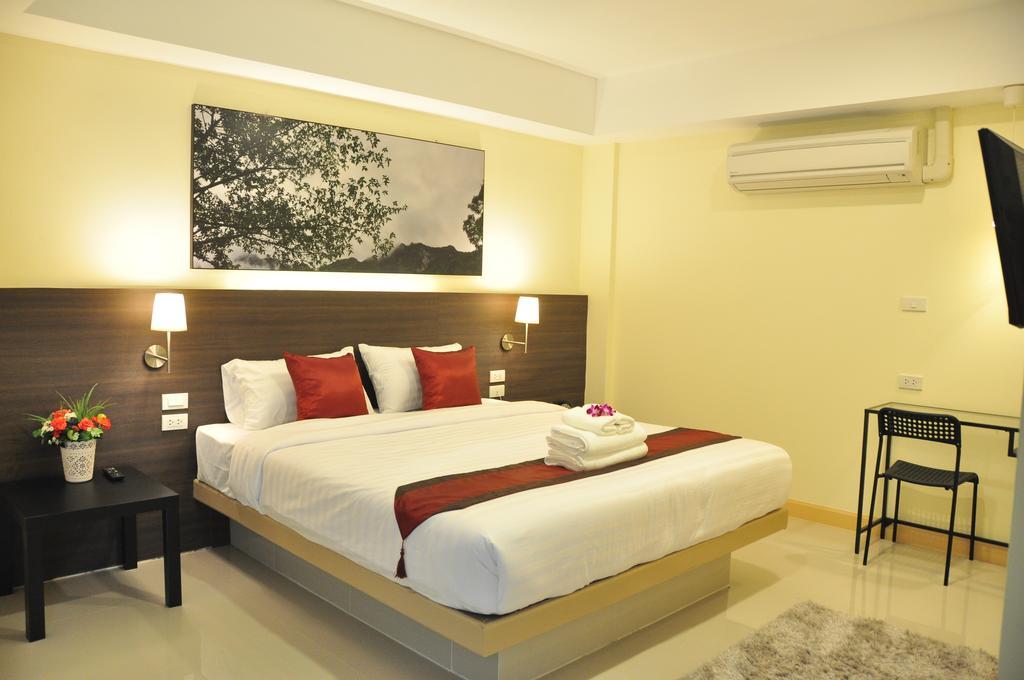 The Bloom @ Suvarnabhumi Aparthotel