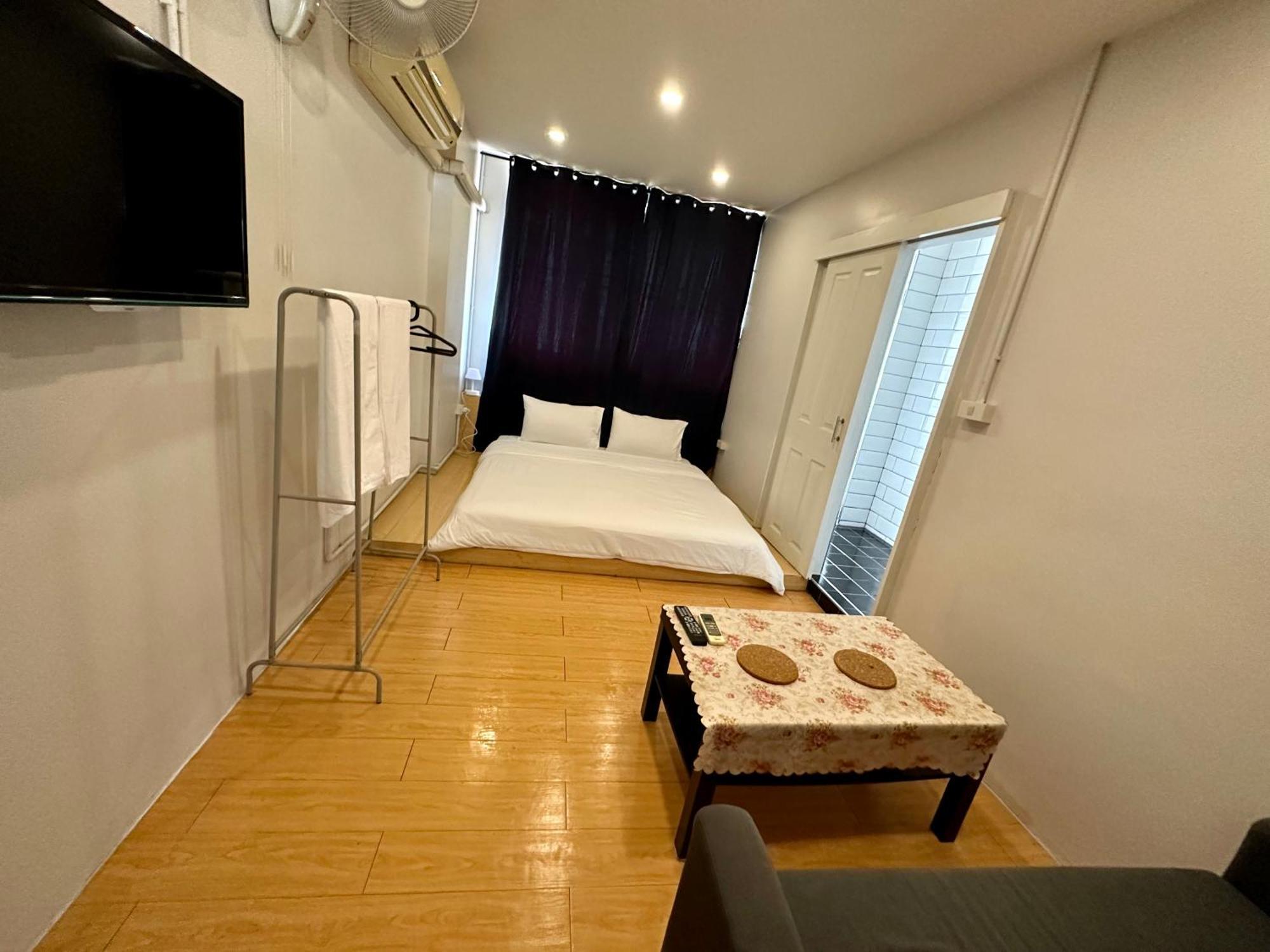 The Cute Silom Homestay *