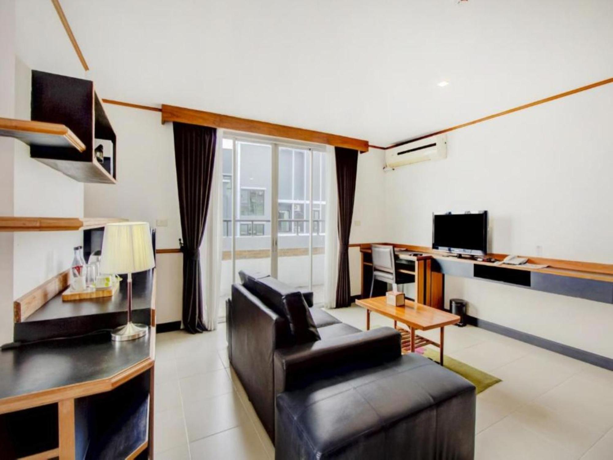 Super Oyo Capital O 564 Nature Boutique