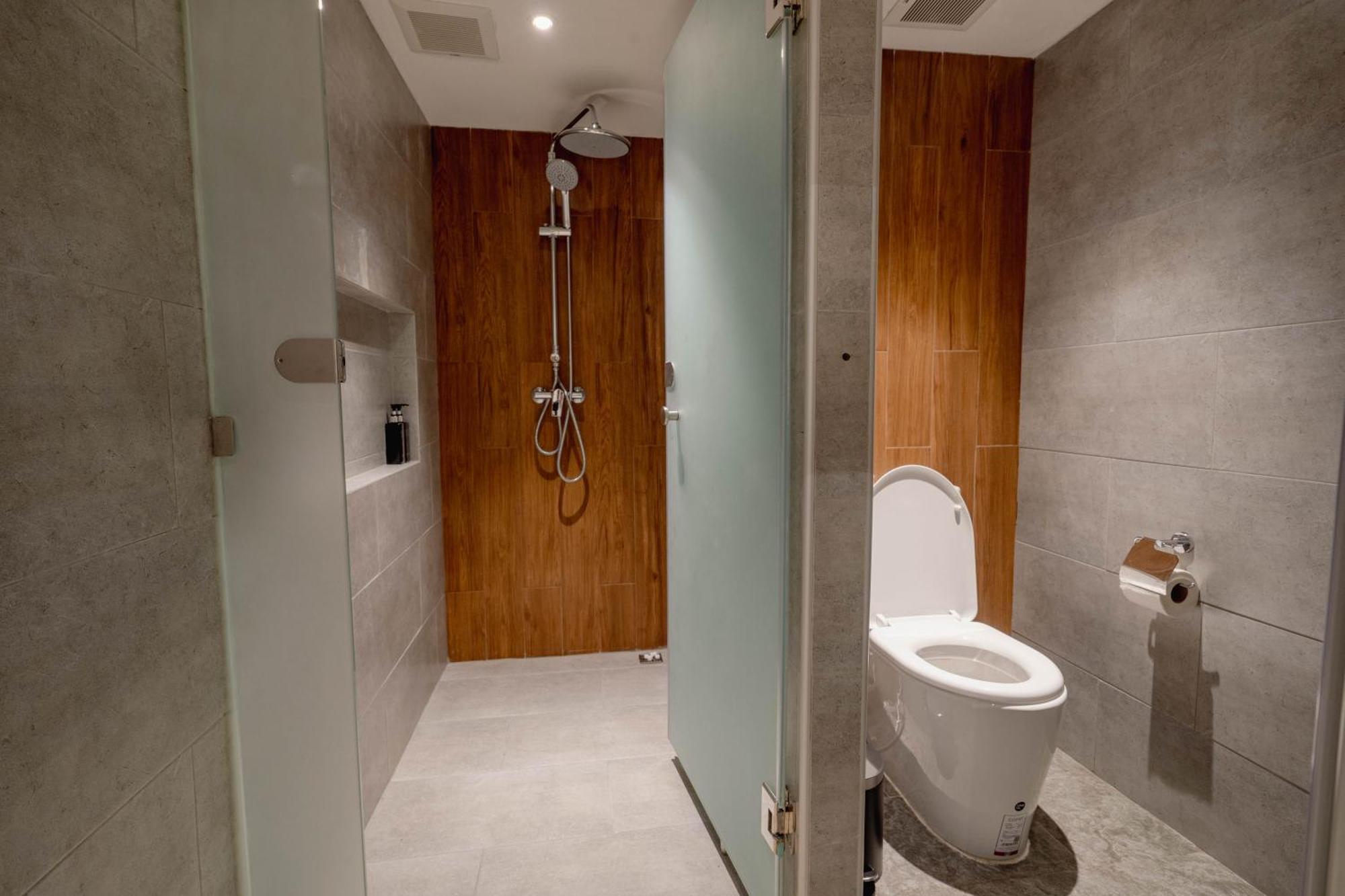 Woodstory Boutique Hotel 3*