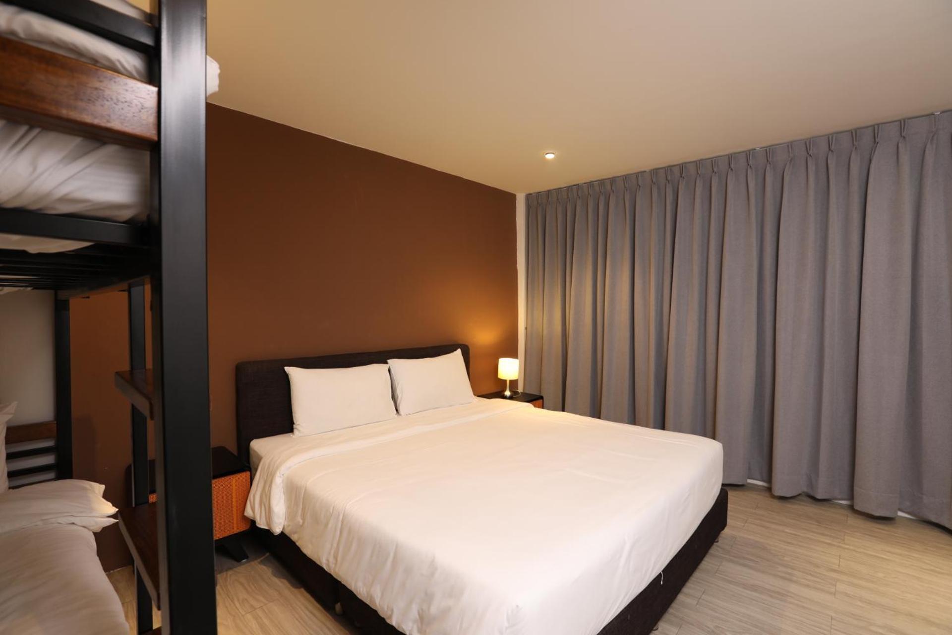 F Sukhumvit 3*