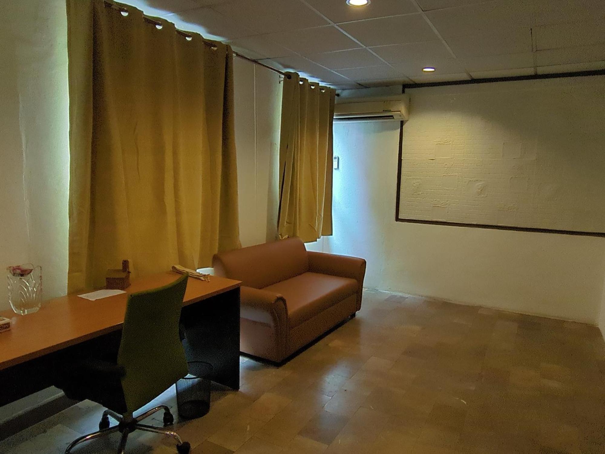 Flourish Guest house Bangkok