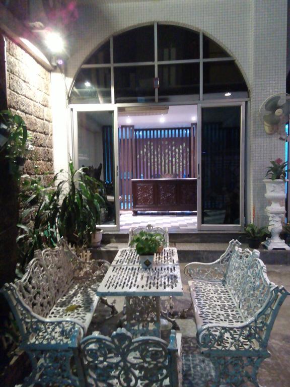 The Grand Palace Guest house