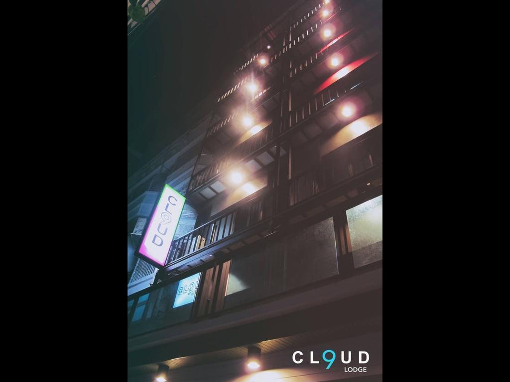 Cloud 9