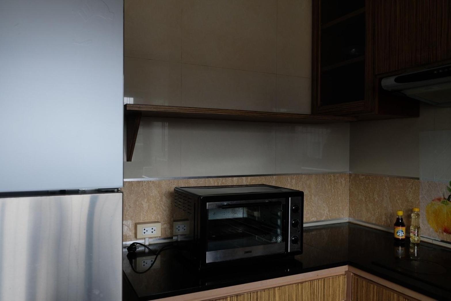 3 Bedrooms In Ekkamai,sukhumvit Apartment *