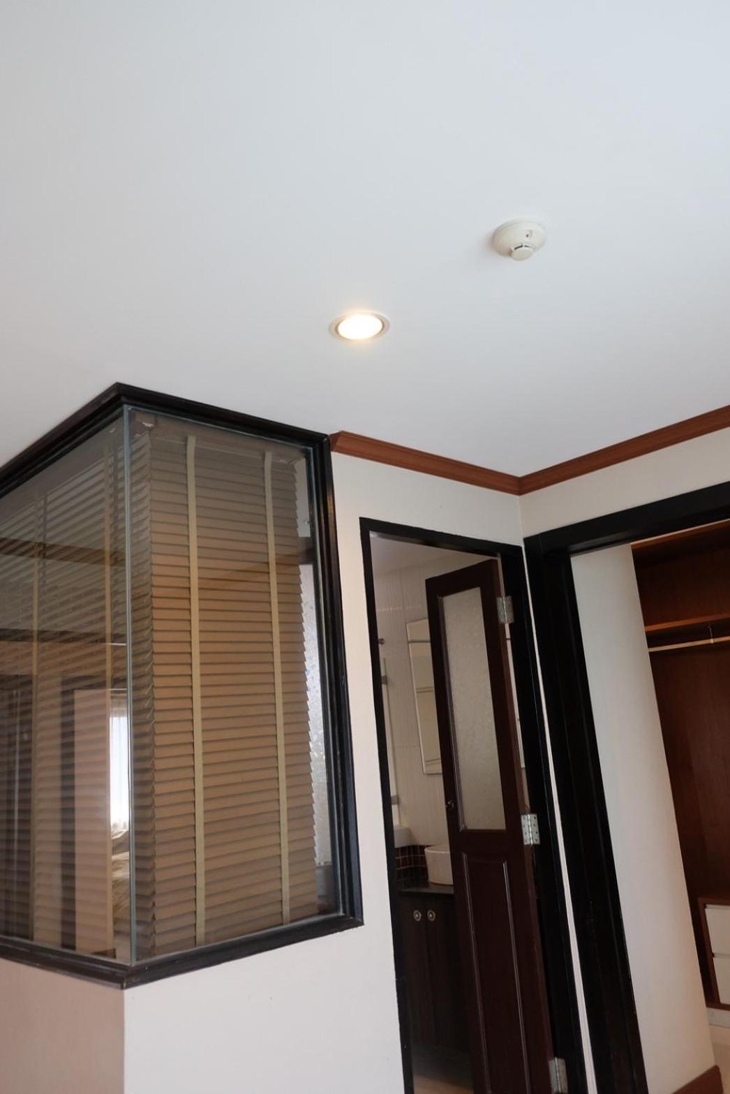 Apartment 3 Bedrooms In Ekkamai,sukhumvit *