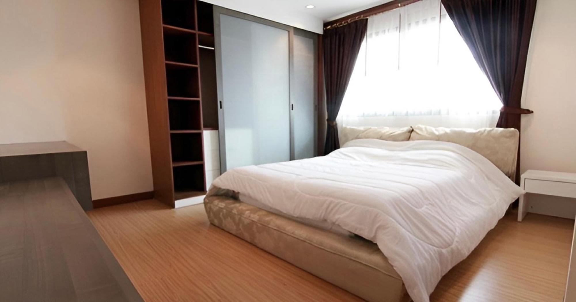 3 Bedrooms In Ekkamai,sukhumvit