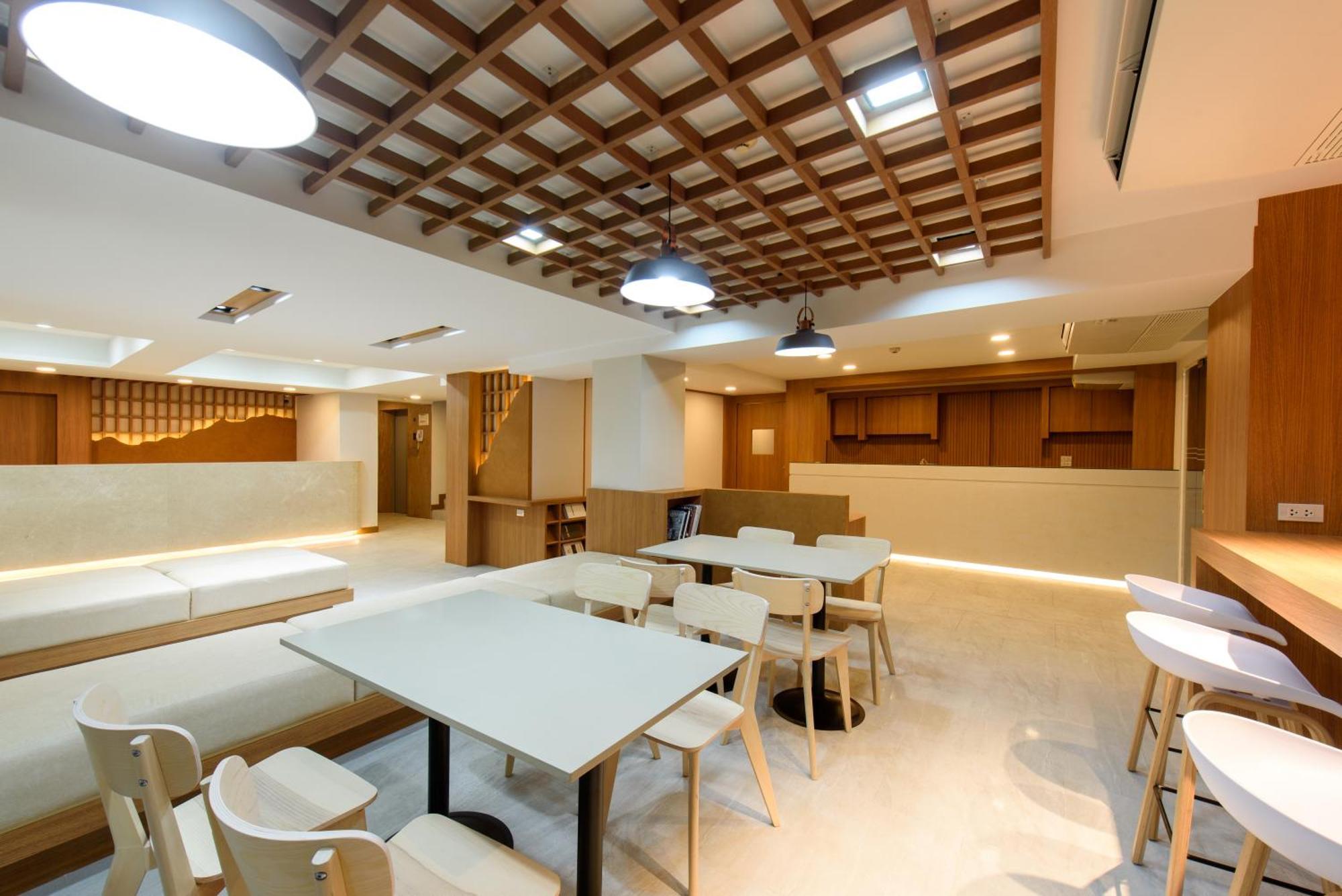 Hotel Grand Watergate