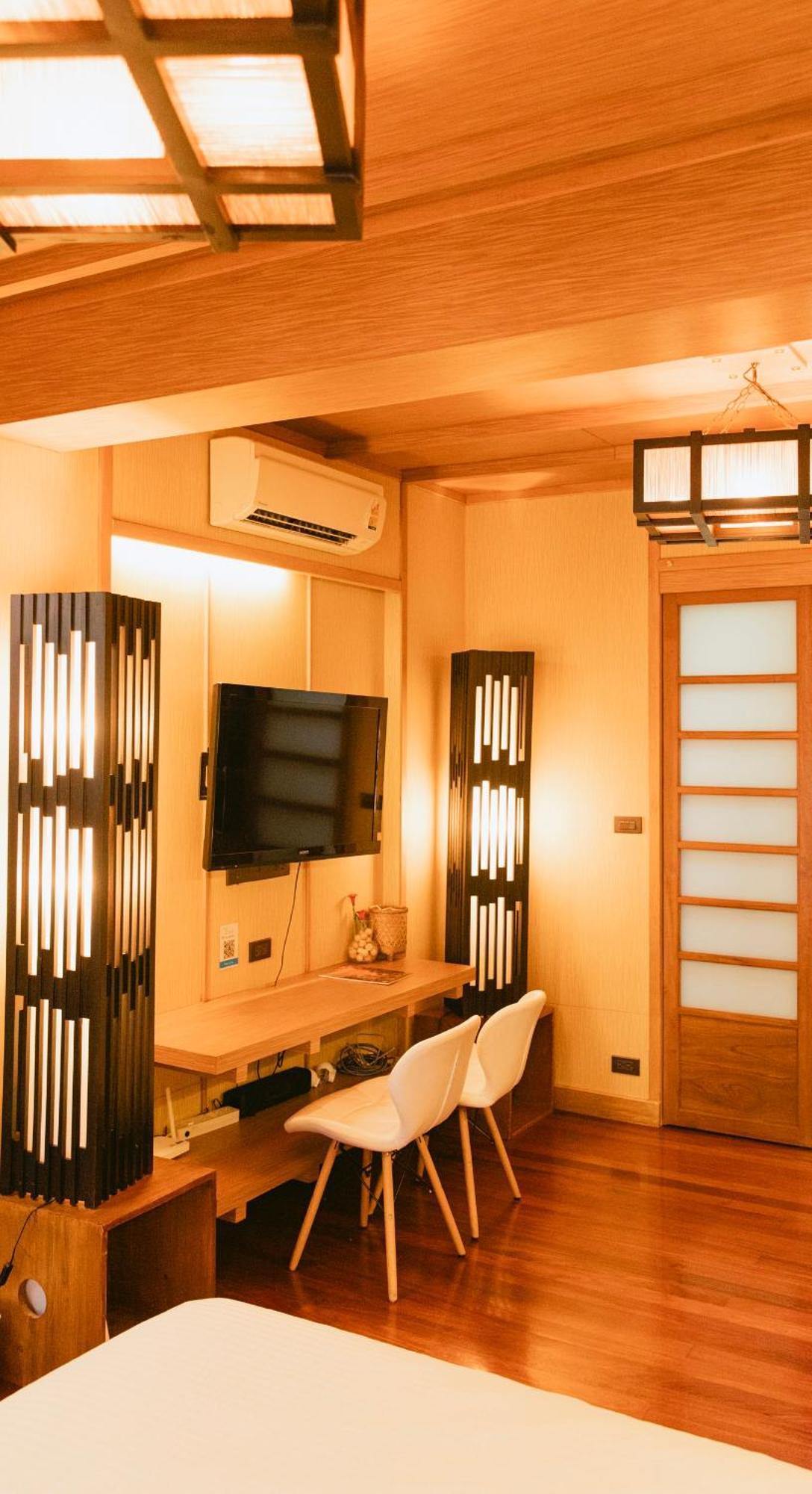 New York Loft & Japanese Magic By V4skin Pangsapuri *