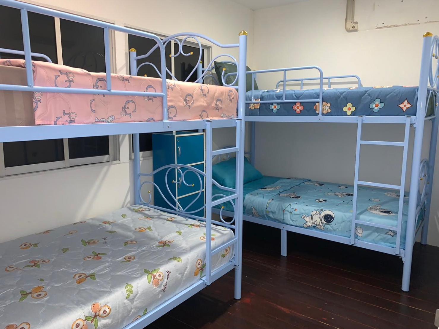 Green Apple Khaosan Hostel