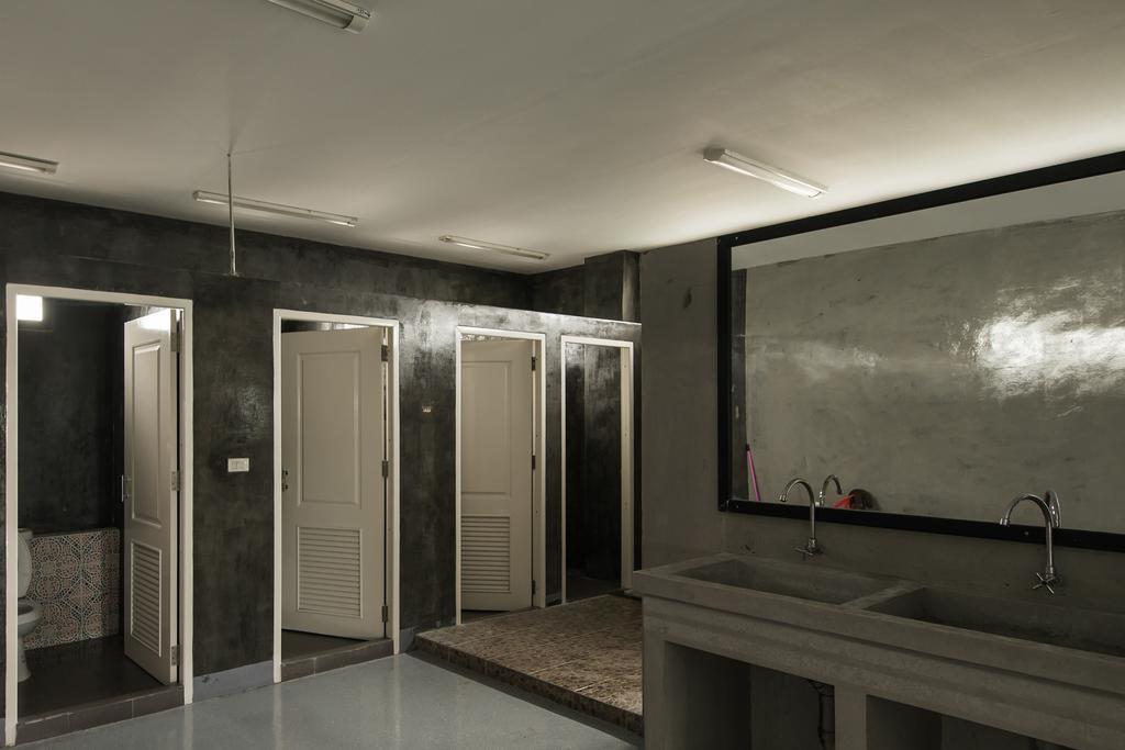 Hostel Petchyindee Kingdom *