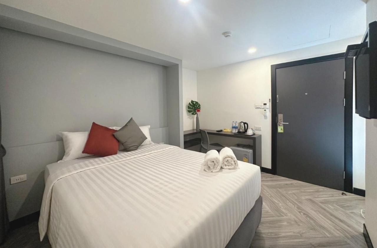 Hotel 14 Sathorn No-parking Bangkok