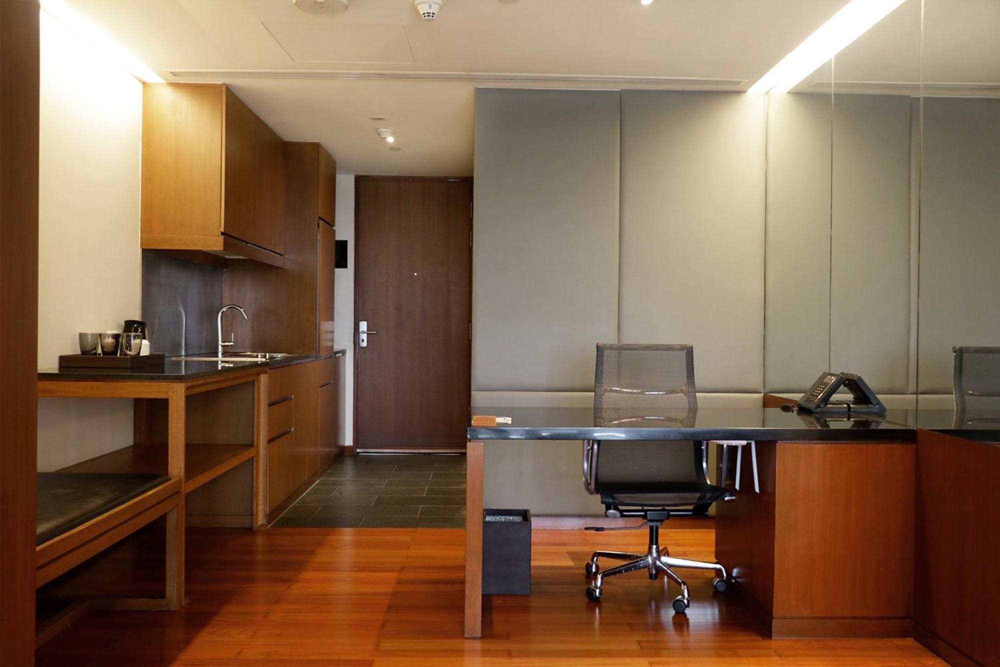 Hansar 5* Bangkok