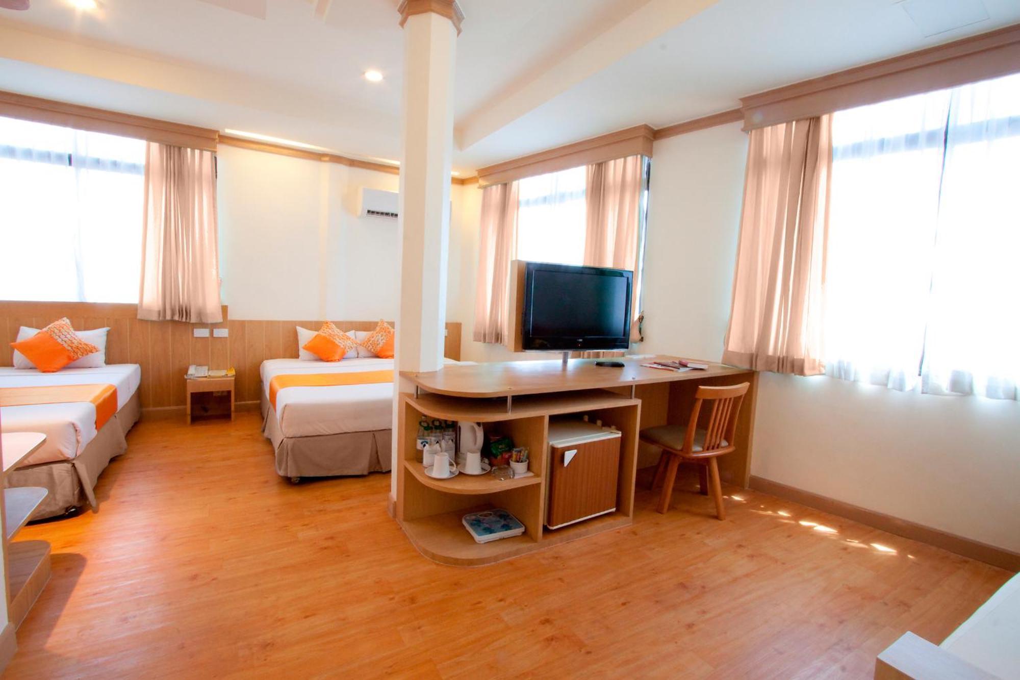 Hotel China Town - Sha Certified 3*