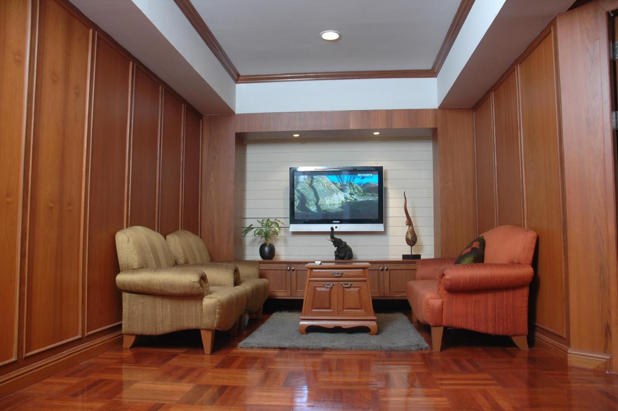 Royal Ivory Sukhumvit Nana