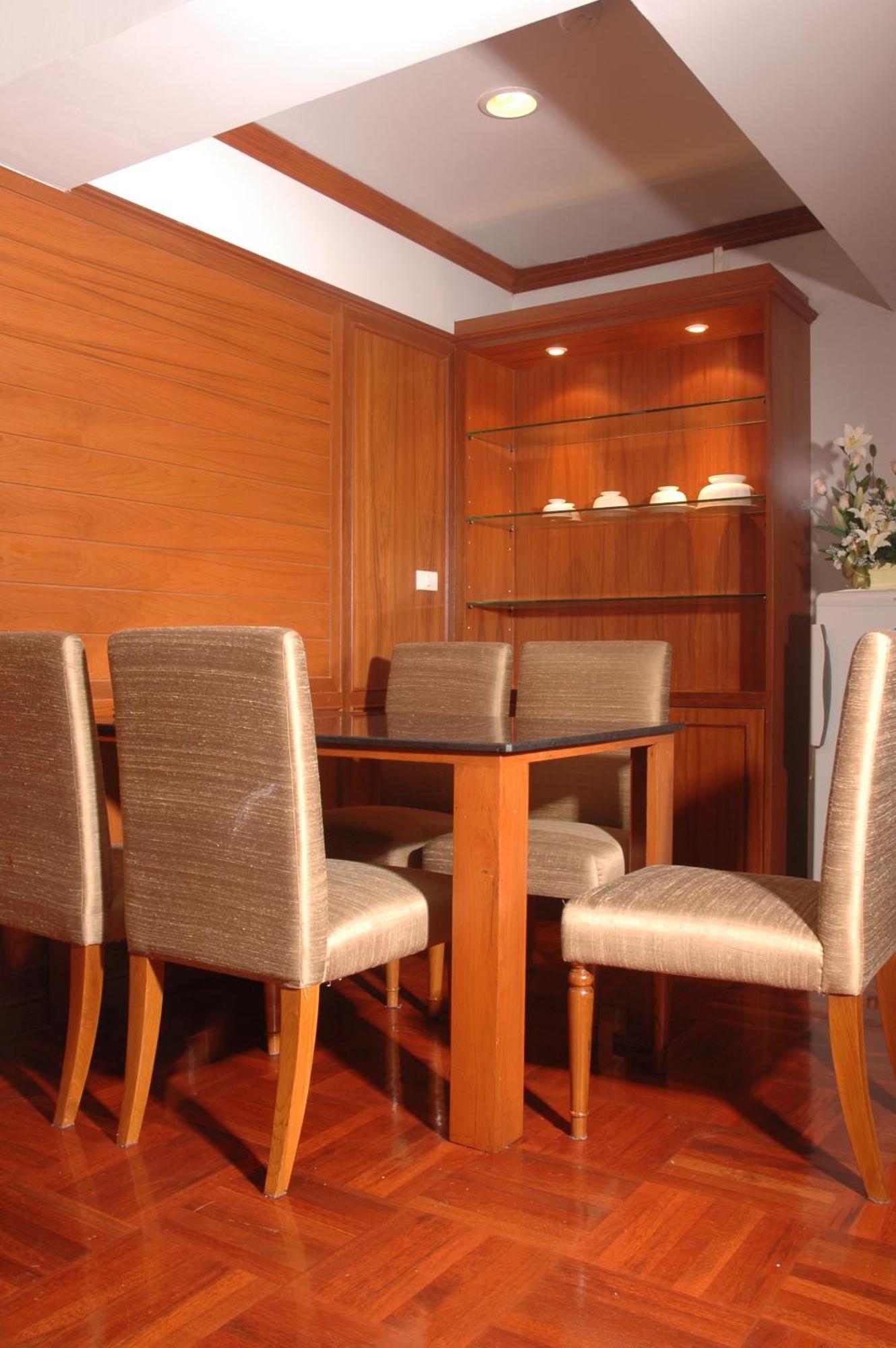Royal Ivory Sukhumvit Nana Bangkok