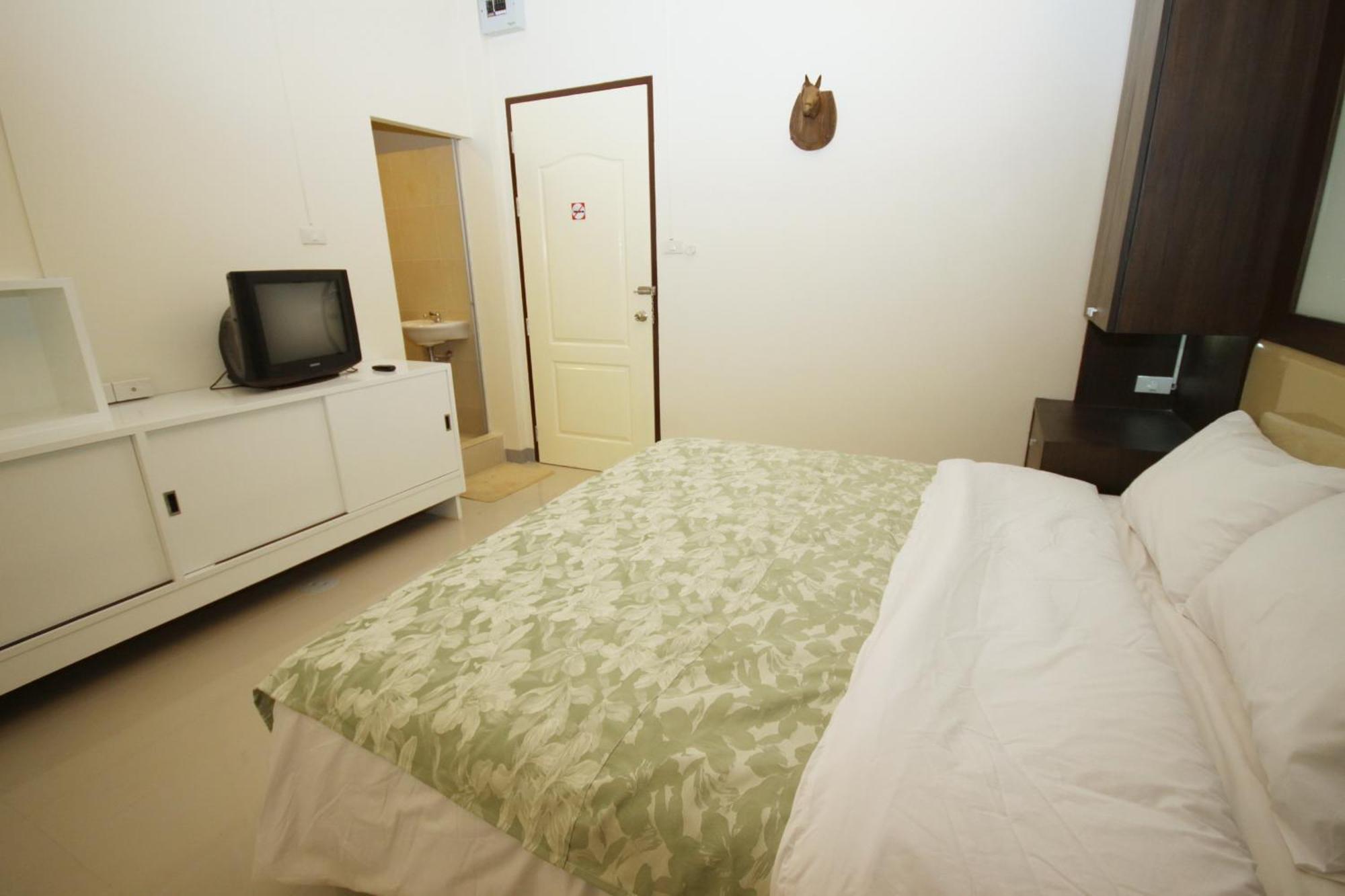 Hotel Nine Place Sukhumvit 40 3*